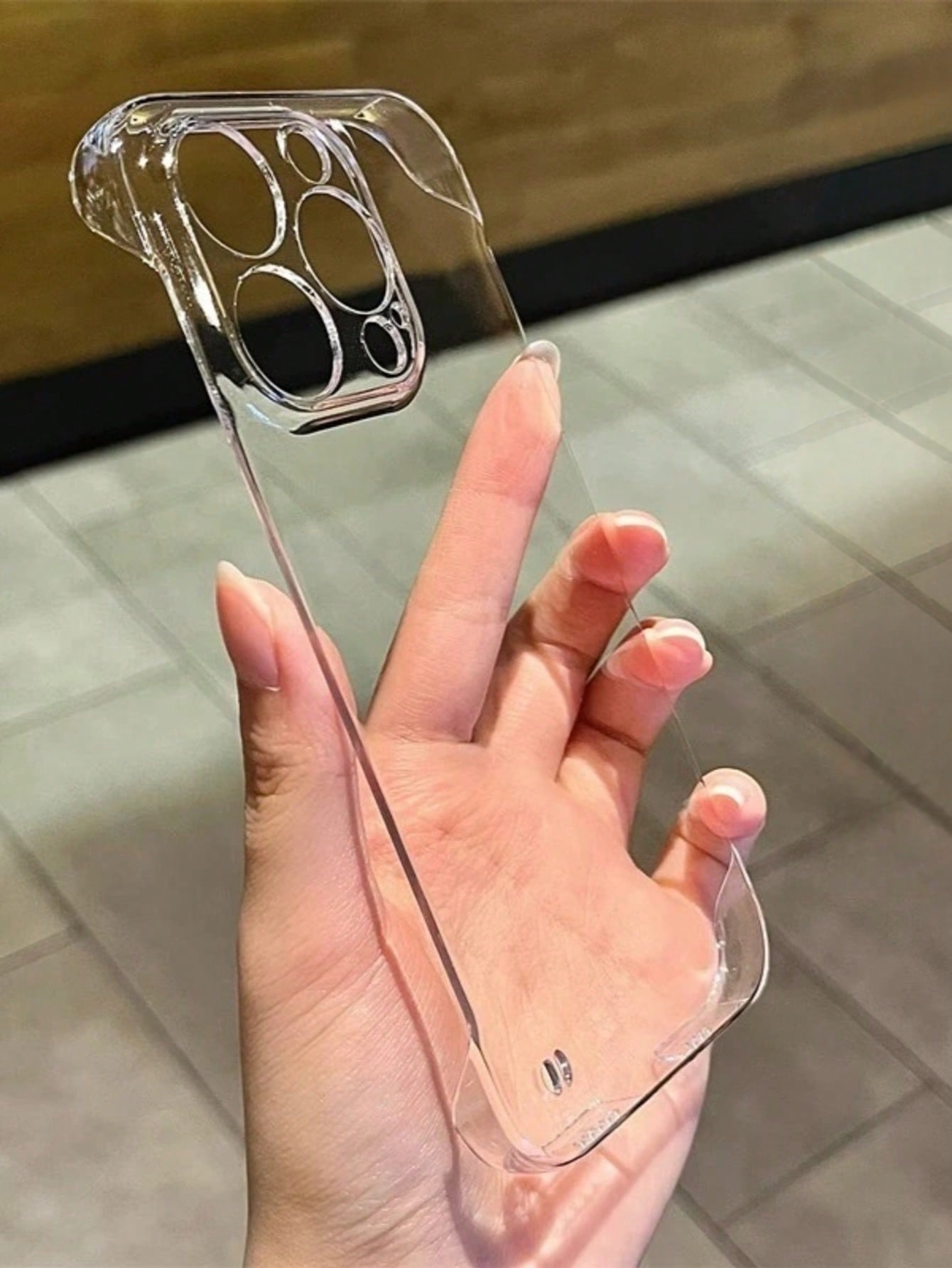 Ultra-Thin Clear Frameless Case - iPhone & Samsung Galaxy Compatible